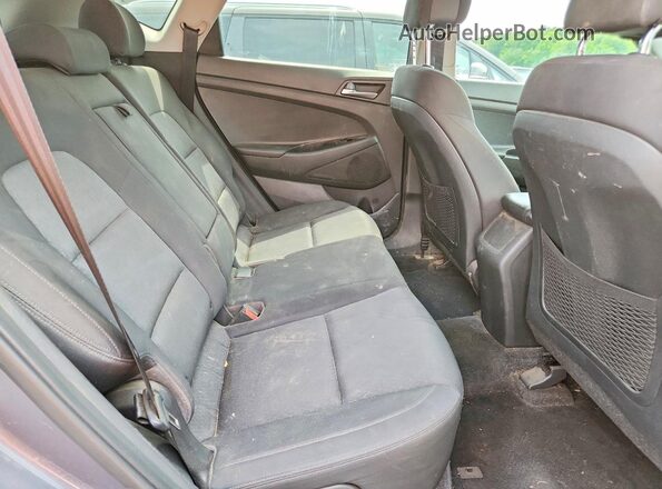 KM8J3CA49HU496768 2017 HYUNDAI TUCSON Gray 