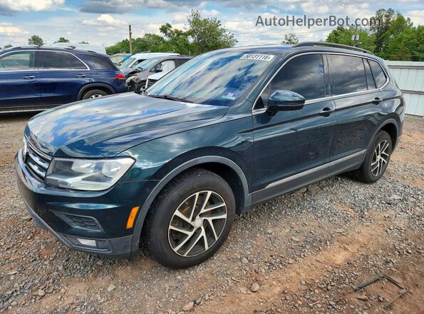 3VV3B7AX4JM025642 2018 VOLKSWAGEN TIGUAN Green 