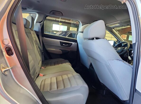 2HKRW6H3XJH201321 2018 HONDA CR-V Серебряный Вид подкапотного пространства