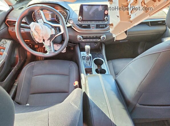 1N4BL4DV4RN355272 2024 NISSAN ALTIMA Серый Вид панели приборов
