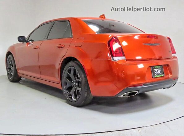 2C3CCAAGXMH609365 2021 CHRYSLER 300 Оранжевый Вид спереди