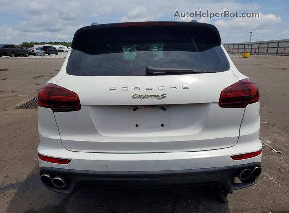 WP1AE2A22HLA74286 2017 PORSCHE CAYENNE White Front interior view