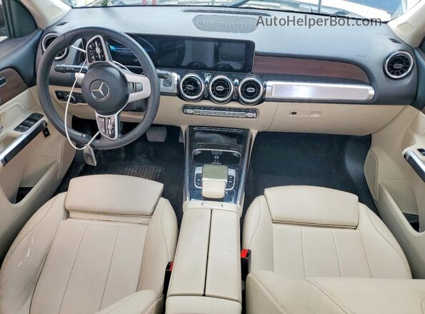 W1N4M4HB6LW050043 2020 MERCEDES-BENZ GLB-CLASS Black Вид щитка приладів