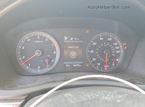 5NPE34AF5JH684684 2018 HYUNDAI SONATA Серебряный Вид задних сидений
