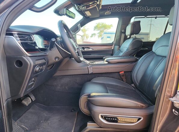 1C4SJSFP1SS522598 2025 JEEP GRAND Gray Вид панелі приладів