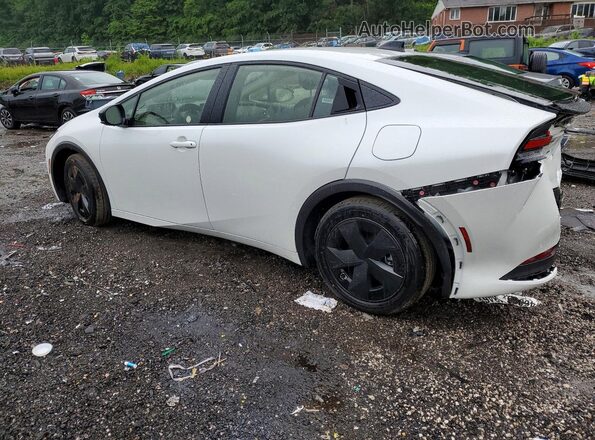 JTDACAAU4T3076715 2026 TOYOTA PRIUS White Trasero derecho