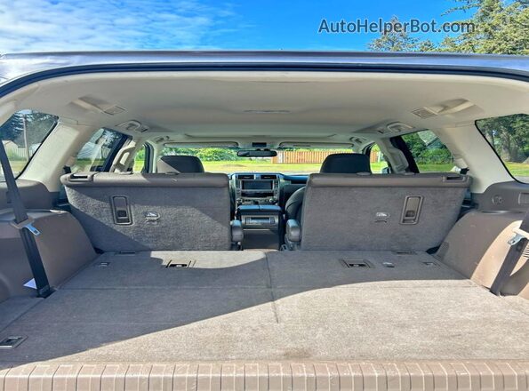 JTJBM7FX1K5217974 2019 LEXUS GX Gray 