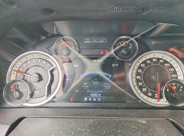 1C6RR7LT5HS530130 2017 RAM 1500 Gray Вид задніх сидінь