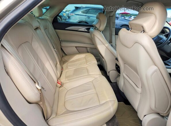 3LN6L5C99HR660604 2017 LINCOLN MKZ Beige 