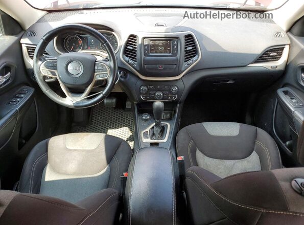 1C4PJMAB0HW564453 2017 JEEP CHEROKEE Red Widok zestawu wskaźników