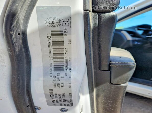 1C4PJMDS5HW598609 2017 JEEP CHEROKEE Белый 