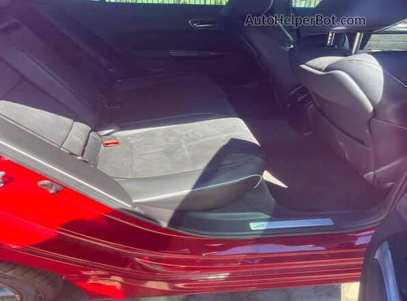 19UUB2F61JA008253 2018 ACURA TLX Красный Вид салона спереди