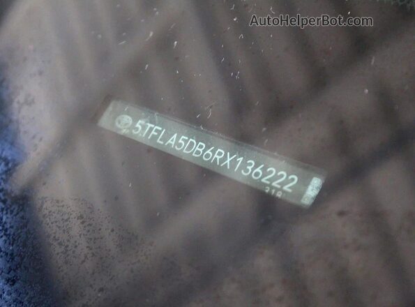 5TFLA5DB6RX136222 2024 TOYOTA TUNDRA Черный Вид задней части салона