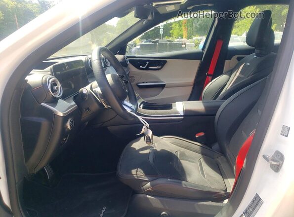 W1KAF8HB3SR272523 2025 MERCEDES-BENZ C-CLASS White Widok deski rozdzielczej