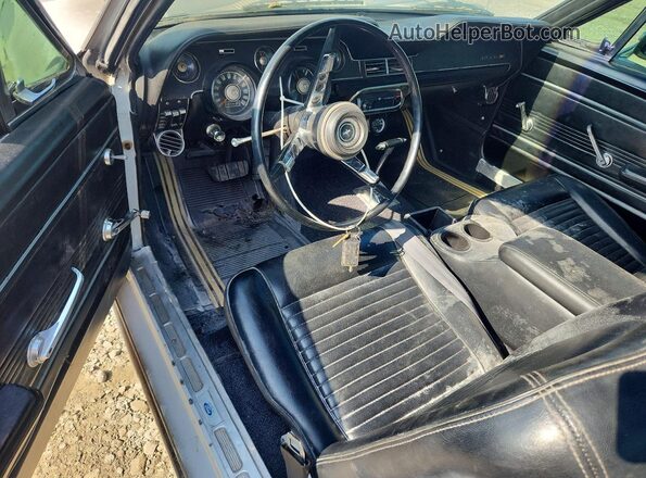 7F01C196465 1967 FORD UK White Vista del salpicadero