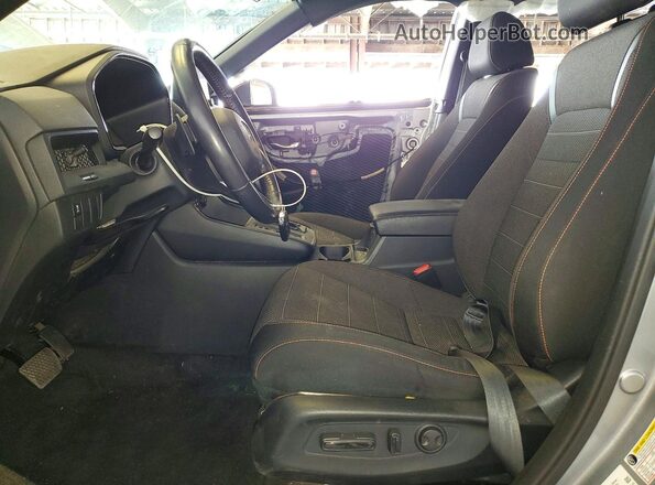 7FARS5H56PE008828 2023 HONDA CR-V Silver Вид салону спереду