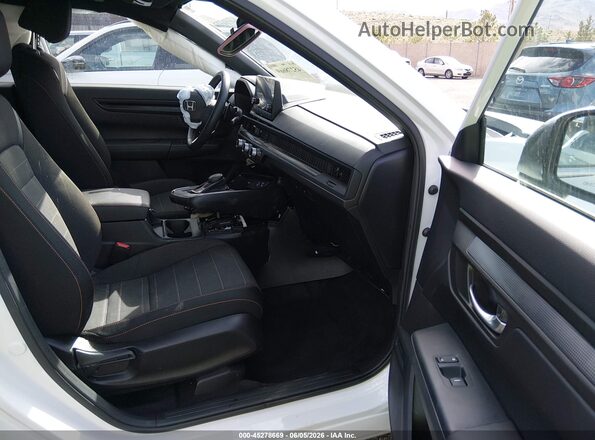 7FARS6H50RE066068 2024 HONDA CR-V White Widok wnętrza z przodu