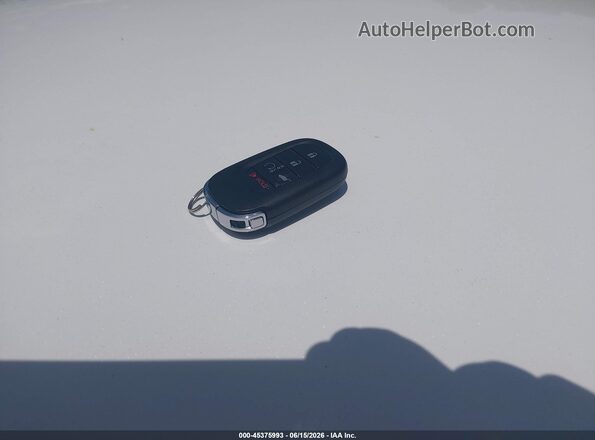 7FARS6H66TE044043 2026 HONDA CR-V Красный Вид панели приборов