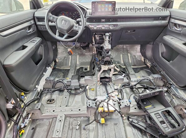 7FARS6H81SE028218 2025 HONDA CR-V Gray Widok deski rozdzielczej