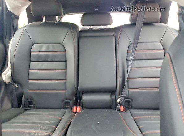 7FARS6H86TE107577 2026 HONDA CR-V Black Widok tylnych siedzeń