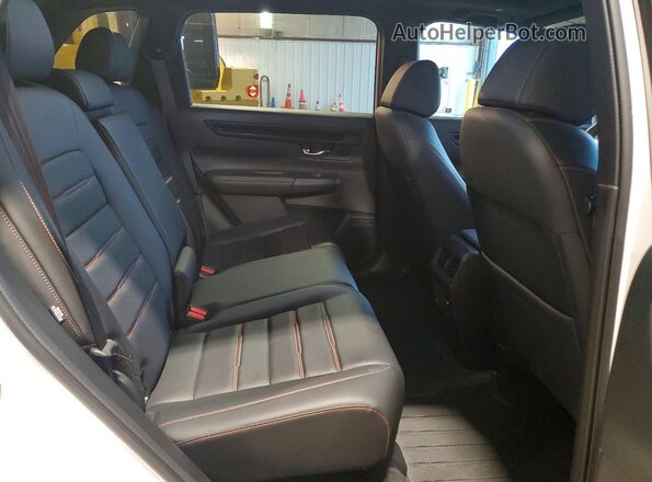 7FARS6H87TE011862 2026 HONDA CR-V Белый Вид задней части салона