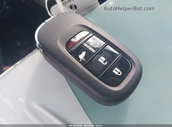 7FARS6H93TE106010 2026 HONDA CR-V White Առջևի վահանակի տեսք