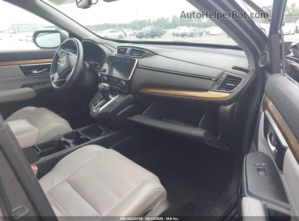 7FARW1H82HE046467 2017 HONDA CR-V Серый Вид салона спереди
