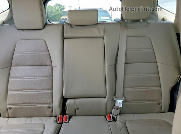 7FARW1H89JE035553 2018 HONDA CR-V Black Rear seats view