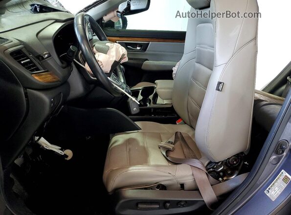 7FARW1H97JE050822 2018 HONDA CR-V Gray Widok wnętrza z przodu