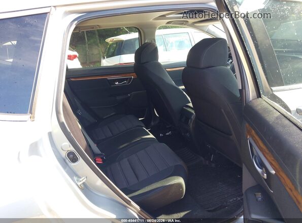 7FARW2H50JE088928 2018 HONDA CR-V Silver Widok naklejki z numerem VIN