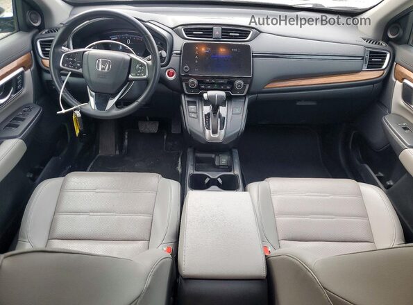7FARW2H83JE084866 2018 HONDA CR-V Silver 
