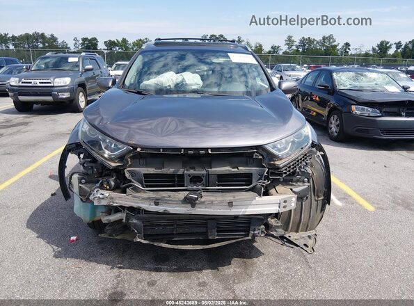 7FARW2H87JE036285 2018 HONDA CR-V Gray Rear interior view