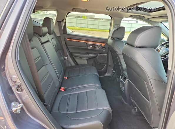 7FARW2H9XKE016865 2019 HONDA CR-V Gray Rear interior view