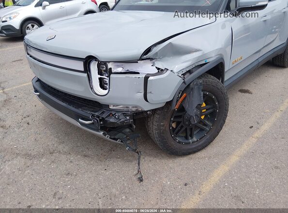 7FCTGAAA5NN009948 2022 RIVIAN R1T Gray Widok z przodu