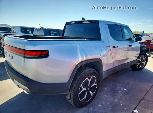 7FCTGAAA6PN021299 2023 RIVIAN R1T Silver Հետևի աջ