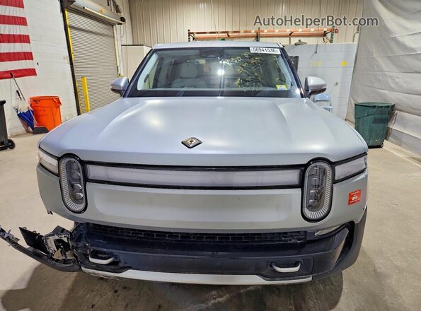 7FCTGCAA1RN030863 2024 RIVIAN R1T Silver Vista frontal