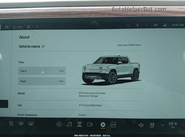 7FCTGCAA9RN030366 2024 RIVIAN R1T Серебряный Вид задних сидений