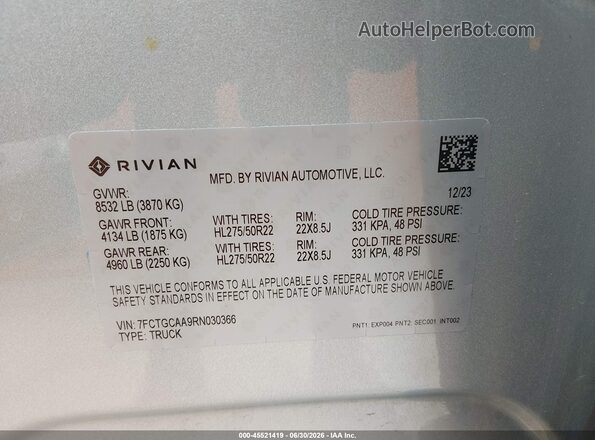 7FCTGCAA9RN030366 2024 RIVIAN R1T Серебряный Вид подкапотного пространства
