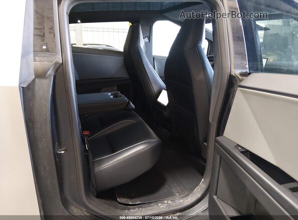 7G2CEHED0RA047921 2024 TESLA CYBERTRUCK Серебряный Вид наклейки с VIN-кодом