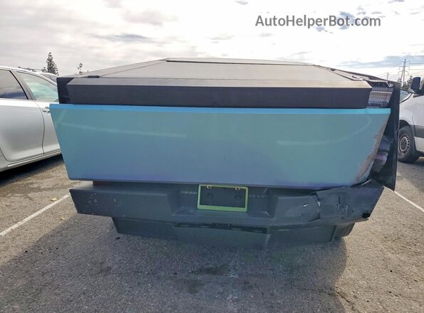 7G2CEHED0RA053444 2024 TESLA CYBERTRUCK Blue Rear view