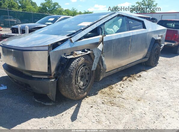 7G2CEHED0SA059900 2025 TESLA CYBERTRUCK Pewter Передняя левая четверть