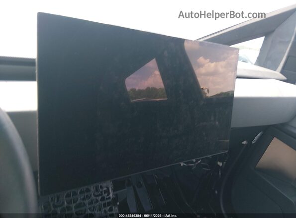 7G2CEHED0SA071982 2025 TESLA CYBERTRUCK Серебряный 