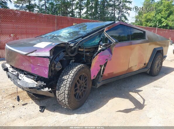 7G2CEHED1RA029704 2024 TESLA CYBERTRUCK Purple Передня ліва чверть