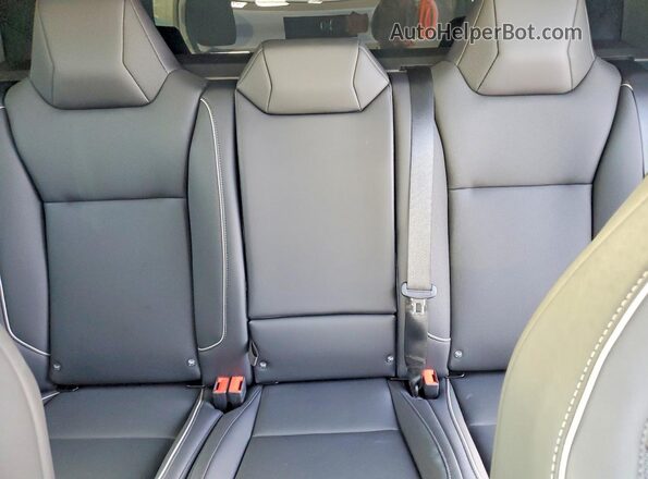 7G2CEHED1TA091028 2026 TESLA CYBERTRUCK Silver Widok tylnych siedzeń