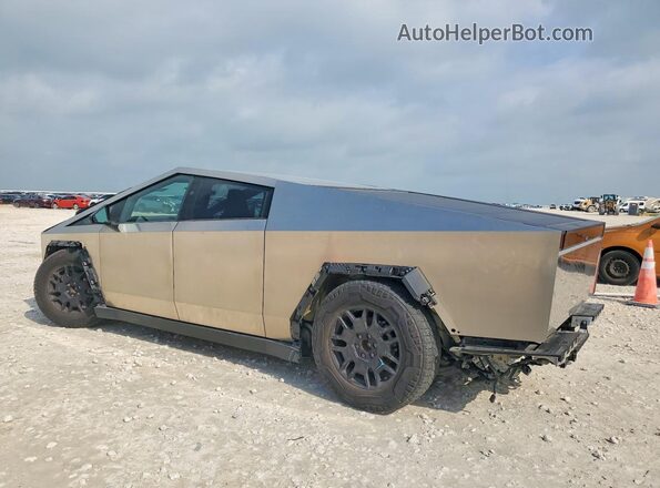 7G2CEHED3RA010782 2024 TESLA CYBERTRUCK Gray Tył lewy