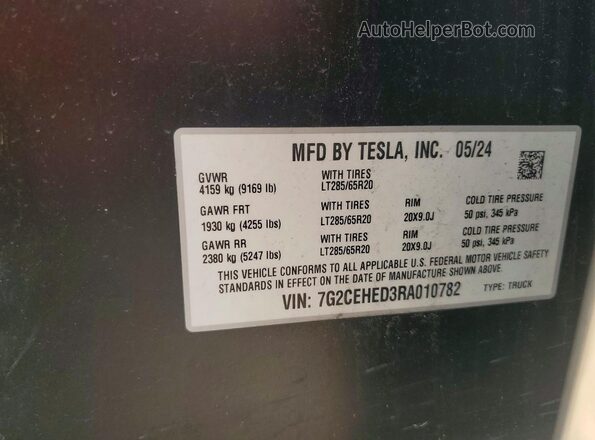 7G2CEHED3RA010782 2024 TESLA CYBERTRUCK Gray Widok komory silnika