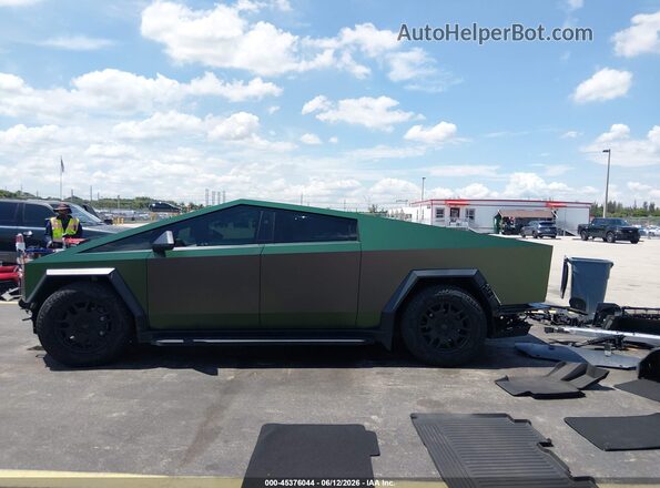 7G2CEHED4RA012962 2024 TESLA CYBERTRUCK Gray Vista interior de 360 grados