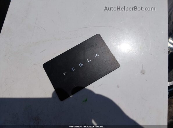 7G2CEHED4RA012962 2024 TESLA CYBERTRUCK Gray Vista trasera