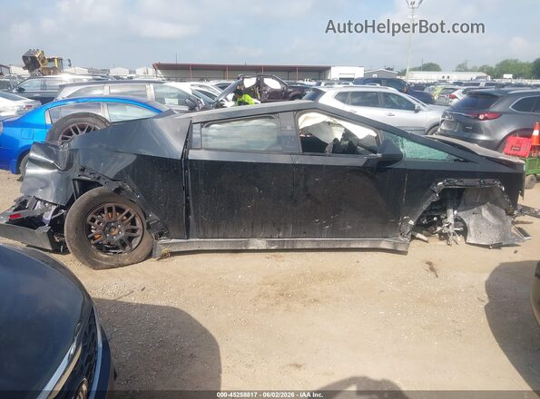 7G2CEHED4SA076067 2025 TESLA CYBERTRUCK Черный Вид задней части салона