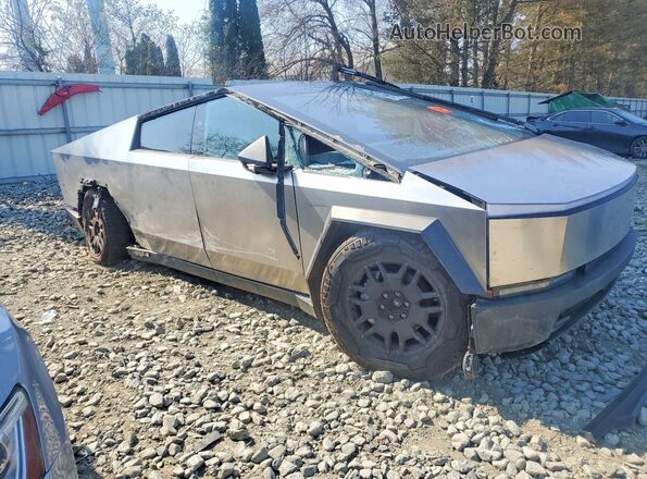7G2CEHED7RA022692 2024 TESLA CYBERTRUCK Gray Առջևի աջ